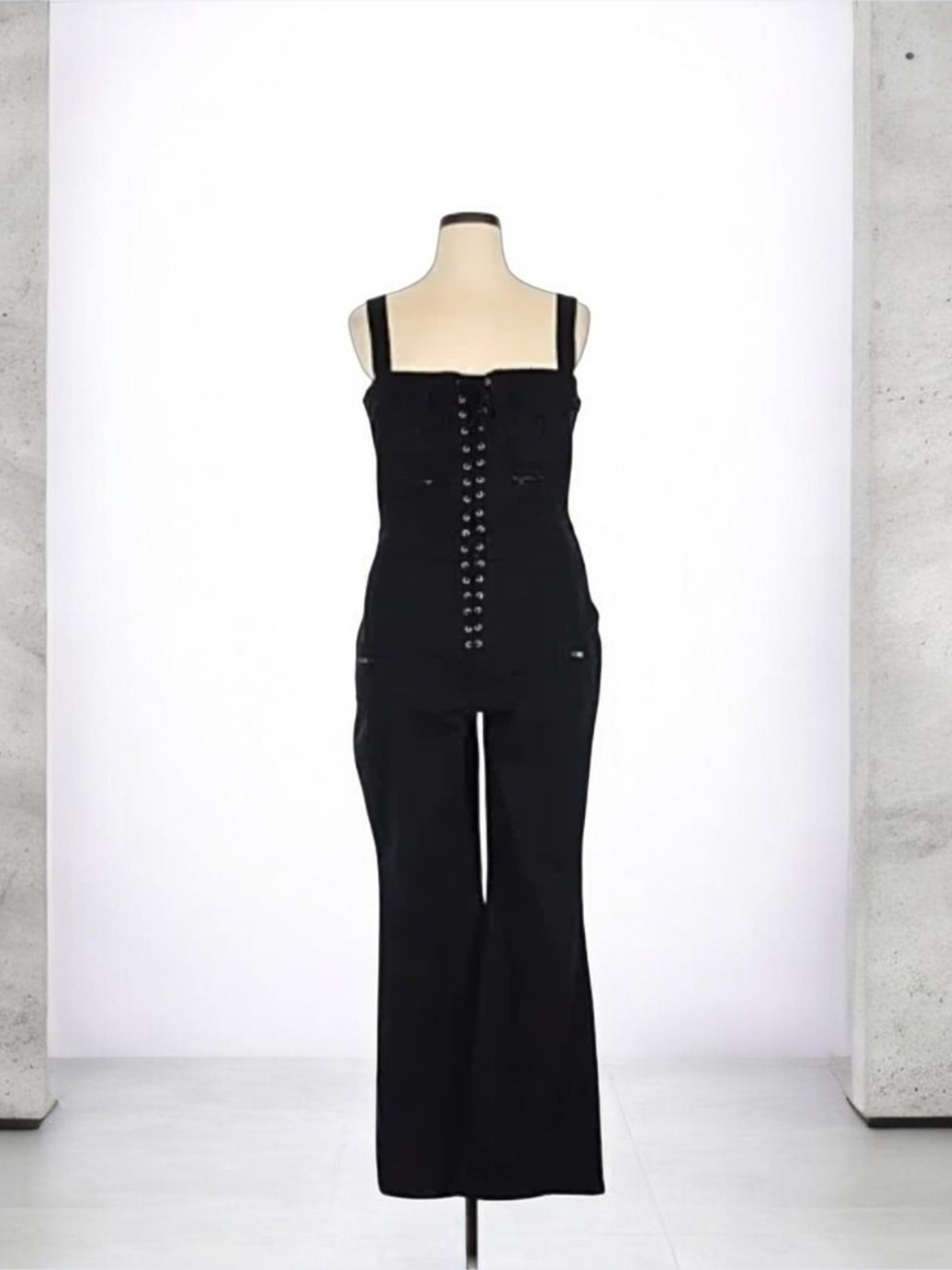 Good American Lace Up Cargo Tank Jumpsuit Medium NWT - Picture 5 of 10